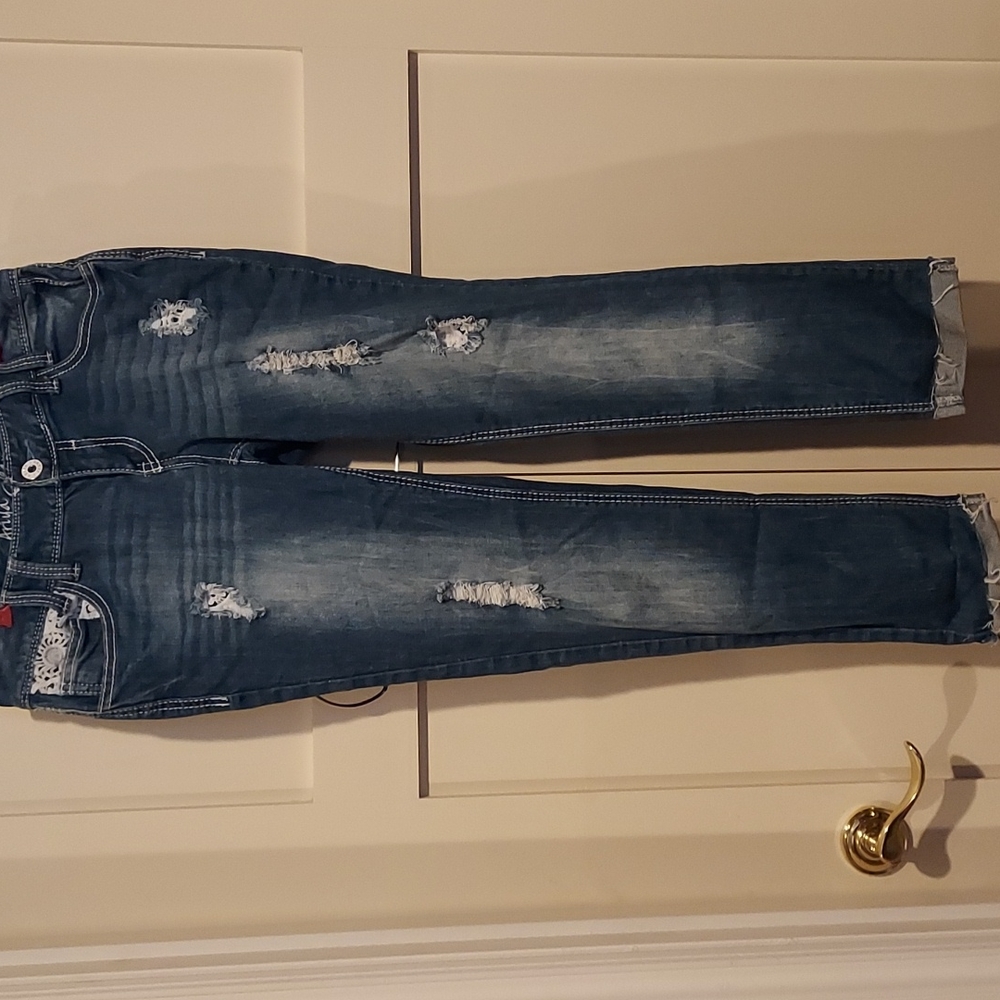 ARIYA JEANS Woman's Size 7/8